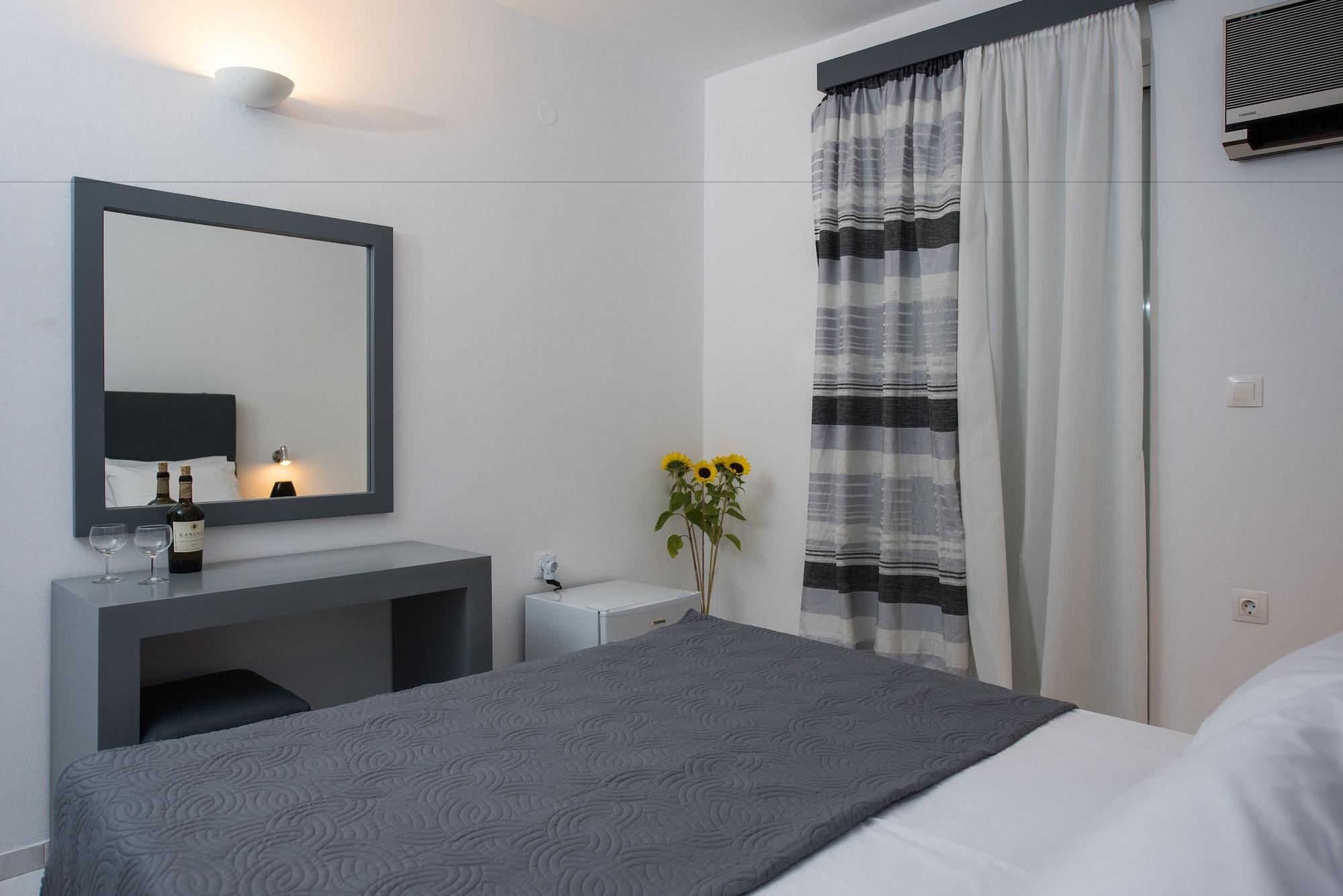 Galaxy Hotel Ierápetra Екстериор снимка