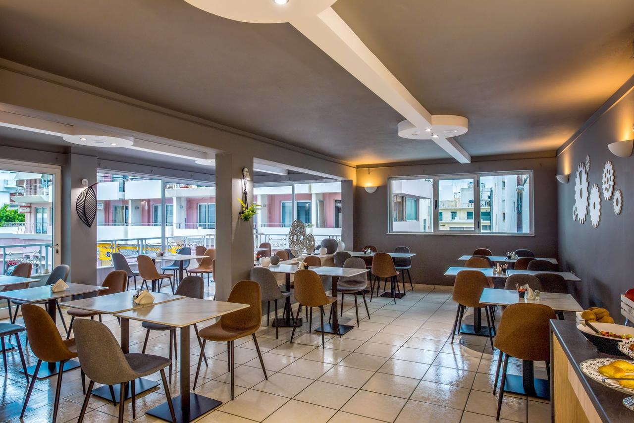 Galaxy Hotel Ierápetra Екстериор снимка