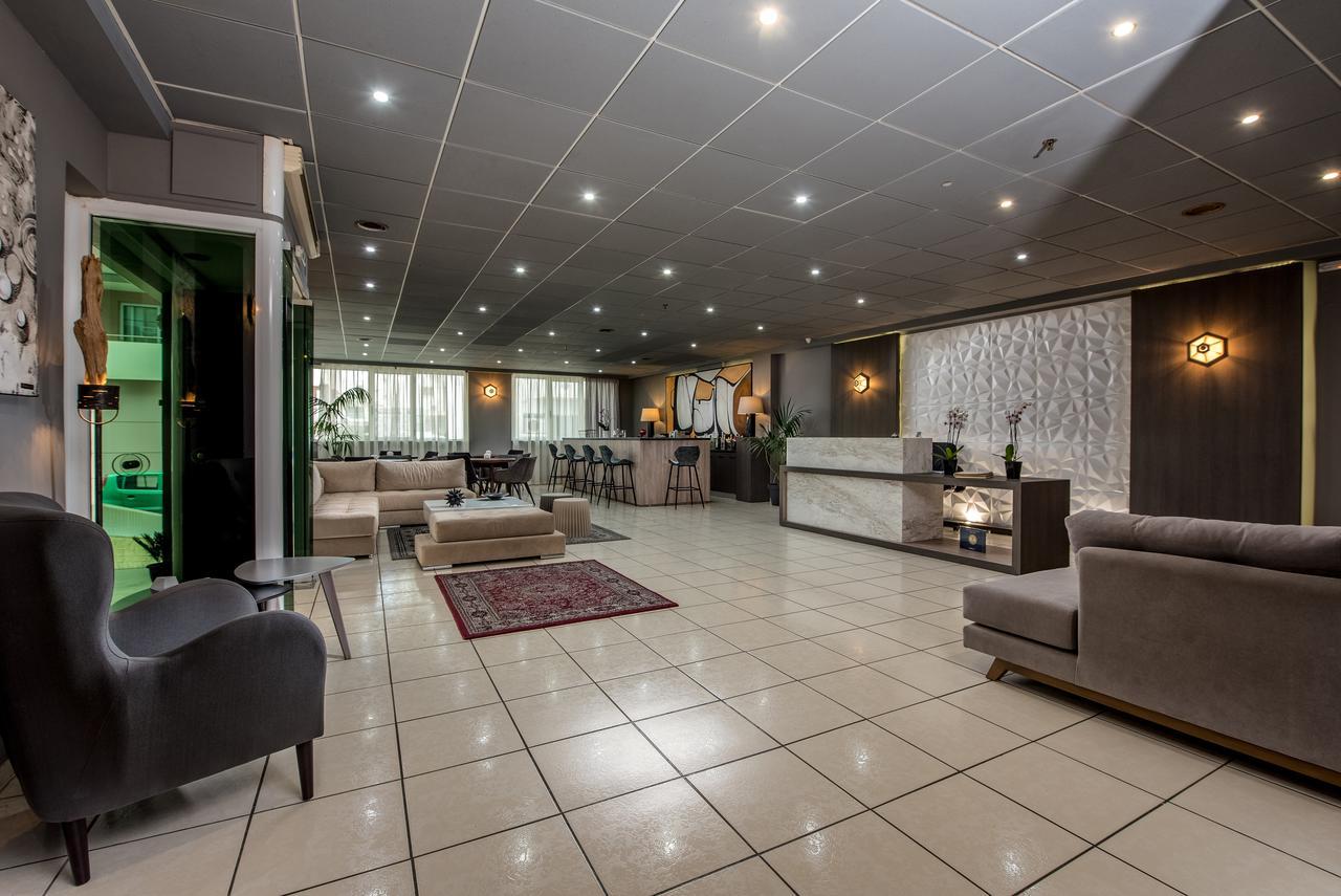 Galaxy Hotel Ierápetra Екстериор снимка