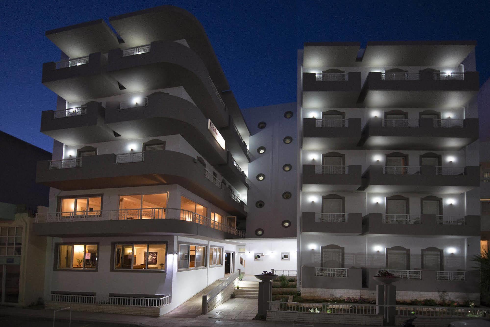 Galaxy Hotel Ierápetra Екстериор снимка
